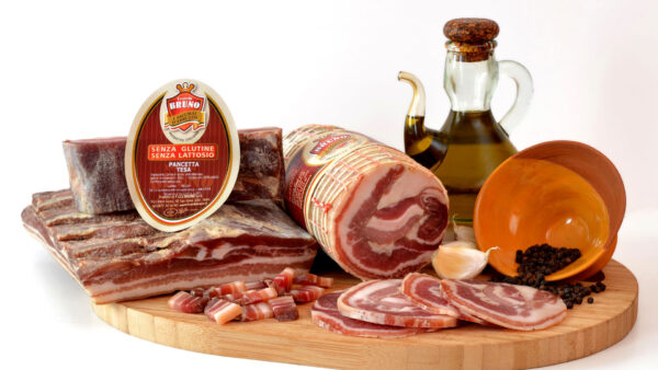 Luftgetrocknete Pancetta und Guanciale